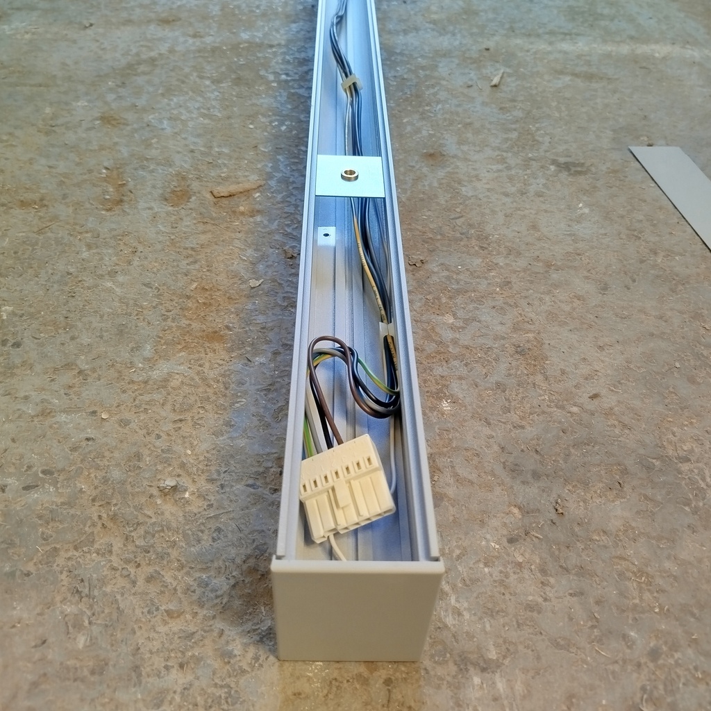 Réglette Aluminium LED Dimmable 21W IP20 - 164 x 8 x 6cm