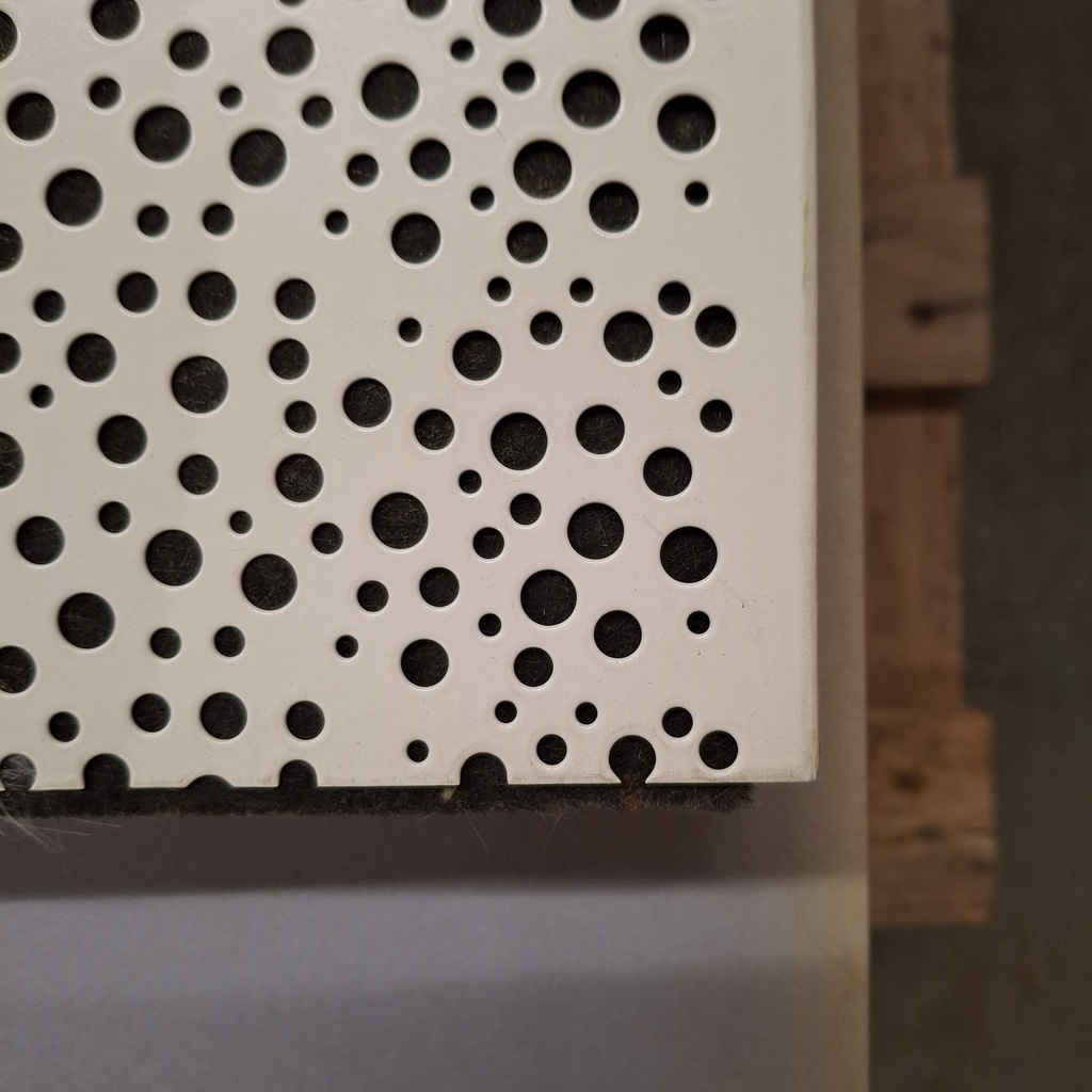 Panneau Acoustique Alu Perforé + Laine De Verre - 270 x 80 x 0.45cm