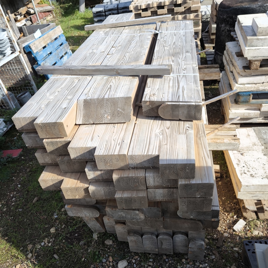 Préau Bois Massif + Poteaux Acier Galvanisé - 468m² - 60 x 6m + 18 x 6m