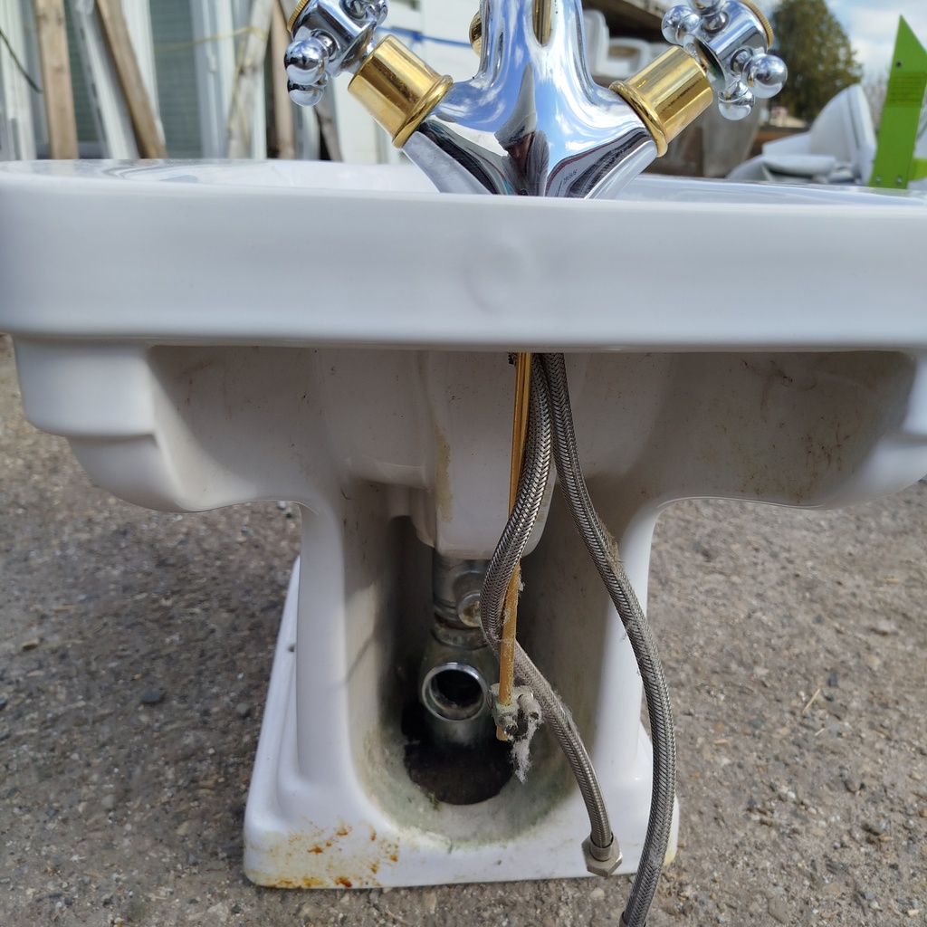 Bidet - 67 x 58 x 15cm 