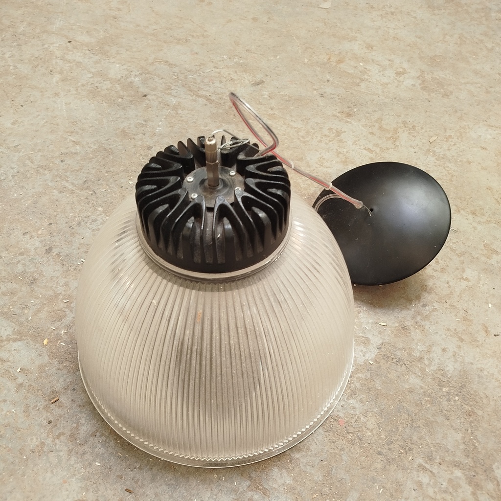 Gamelle Suspendue 30W - ⌀31.5 x 25cm