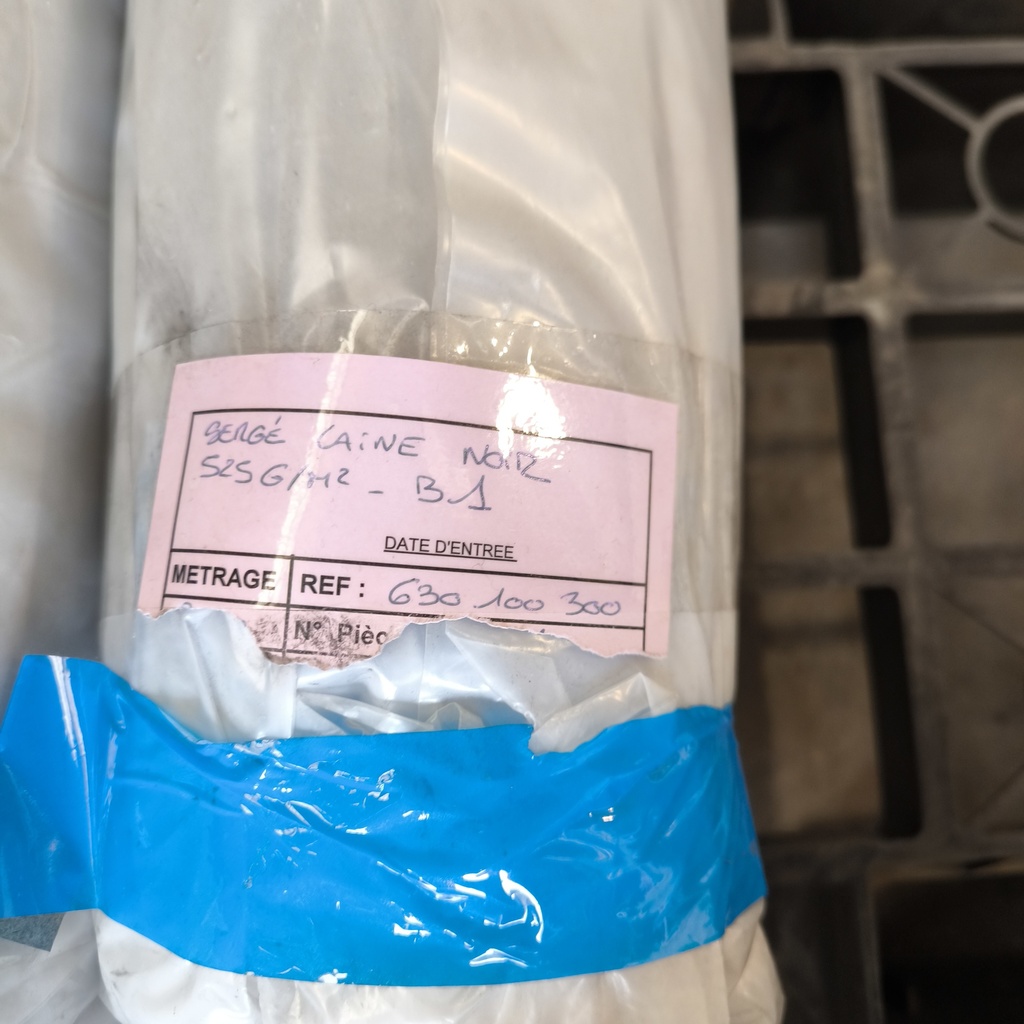 Tissu Opaque Serge Laine Noir M1 - 750g/m² - 1.5m