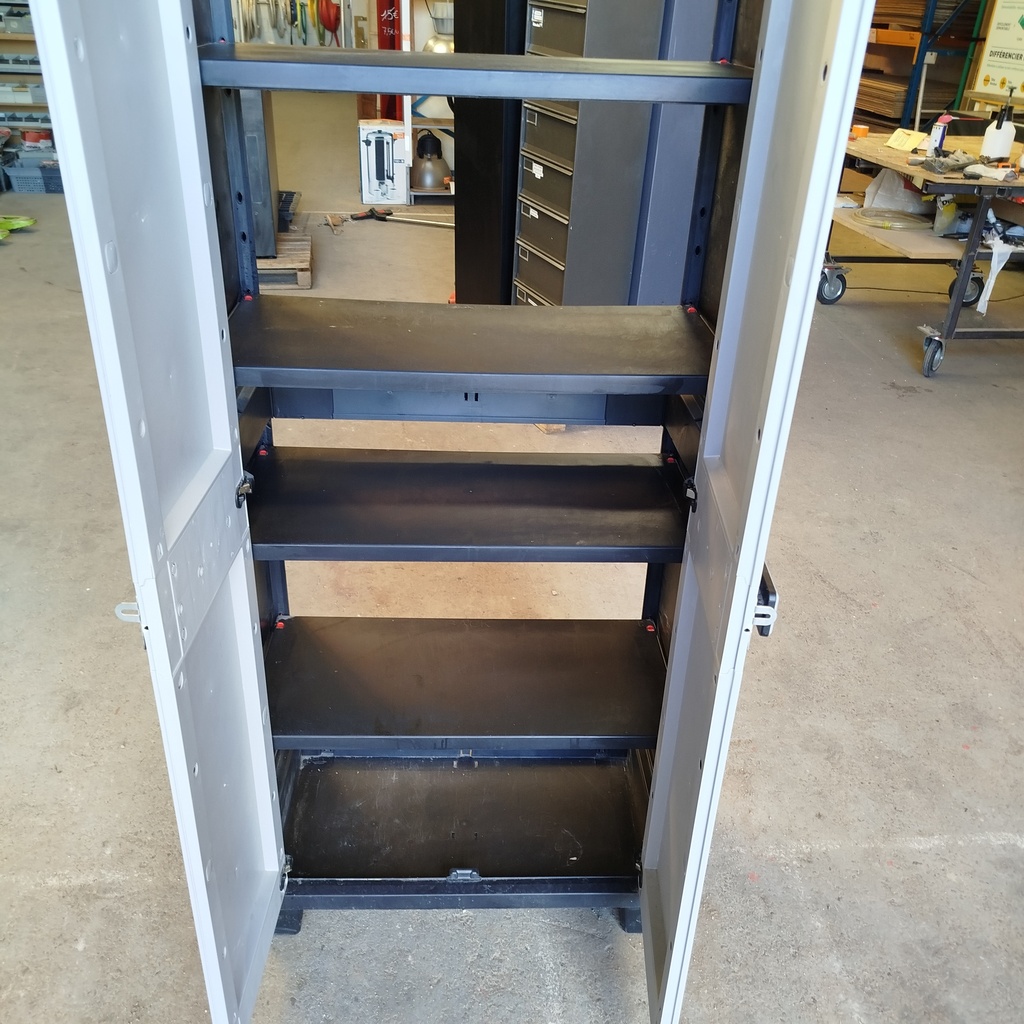 Armoire Plastique - 181 x 78.5 x 42.5cm