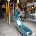 Aire De Jeu Extérieure Pour Enfants