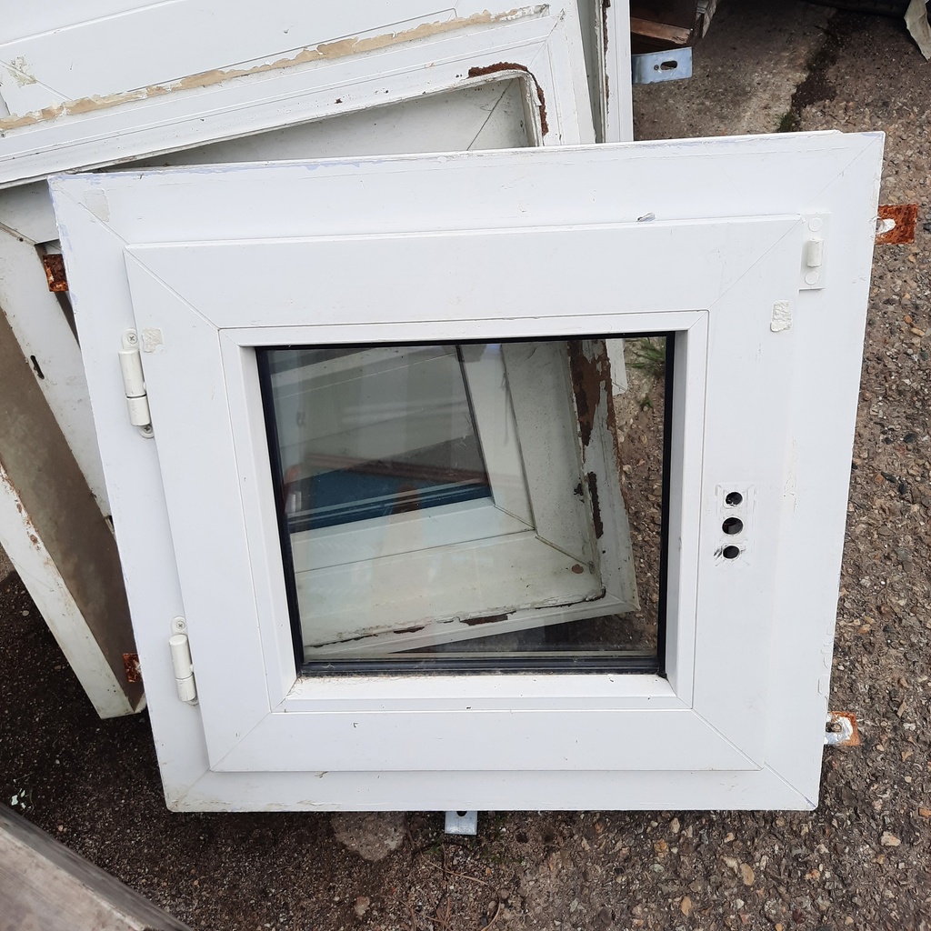 Fenêtre PVC 1 Ouvrant - 537 x 518mm