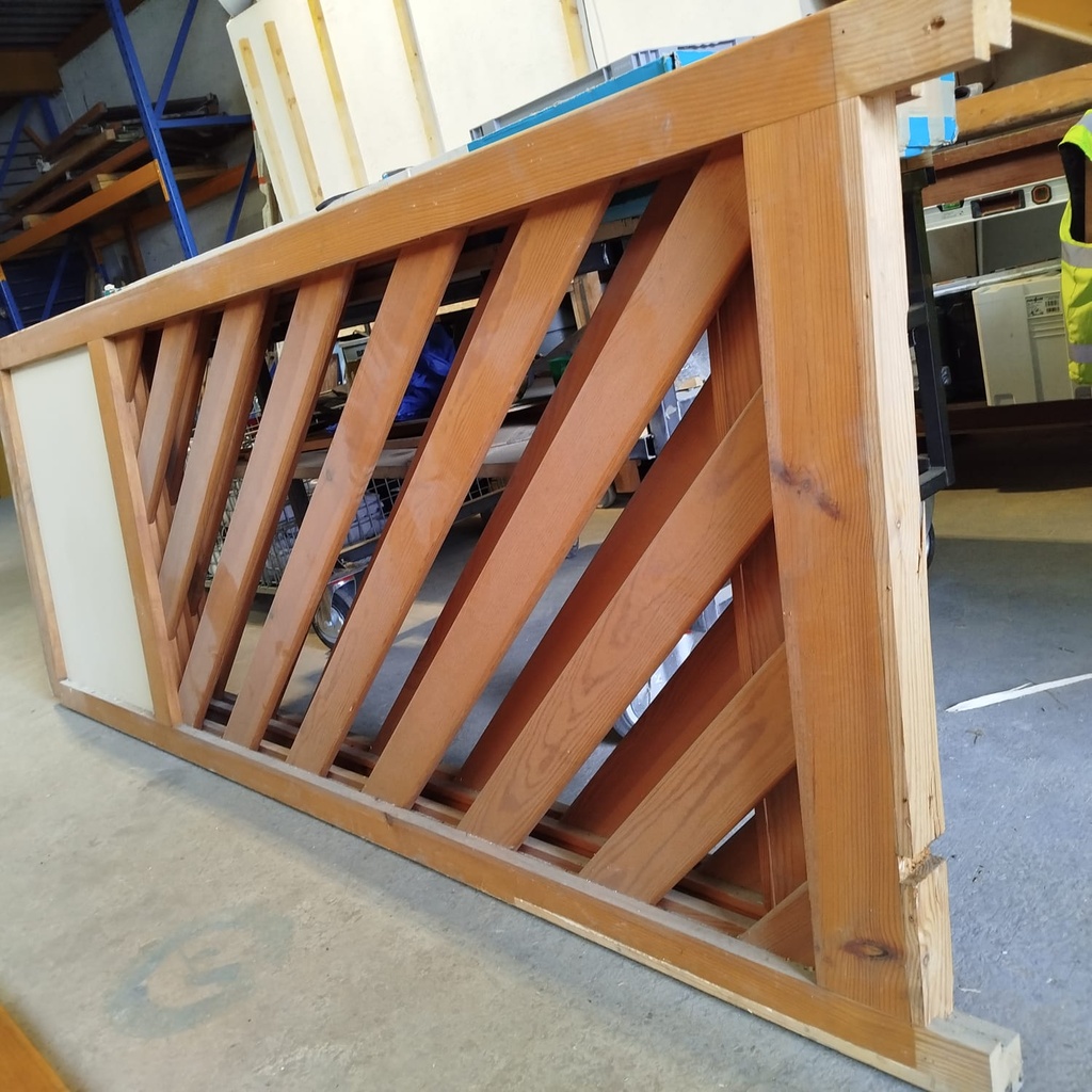 -50% Claustra Intérieur - 285 x 104 x 6.5cm