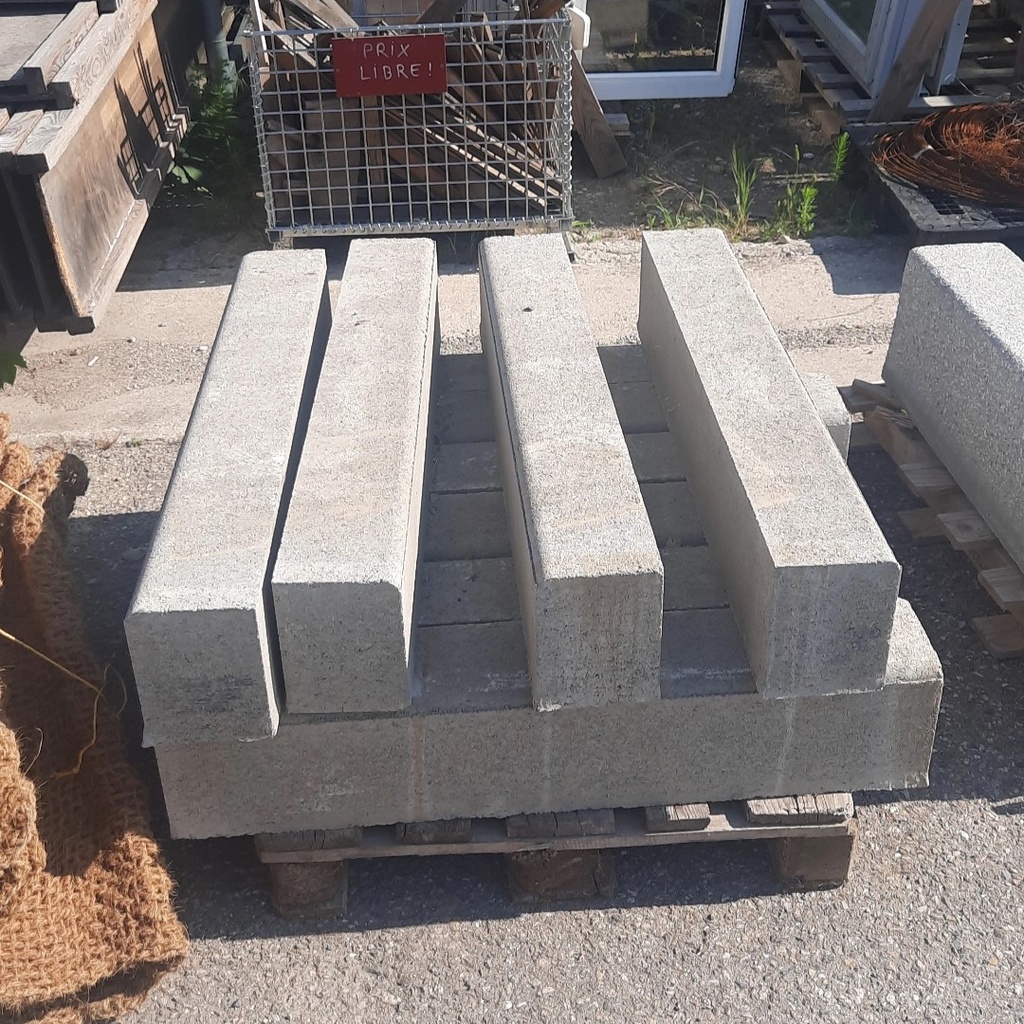 Bordure Trottoir Béton - 99 x 20 x 15cm