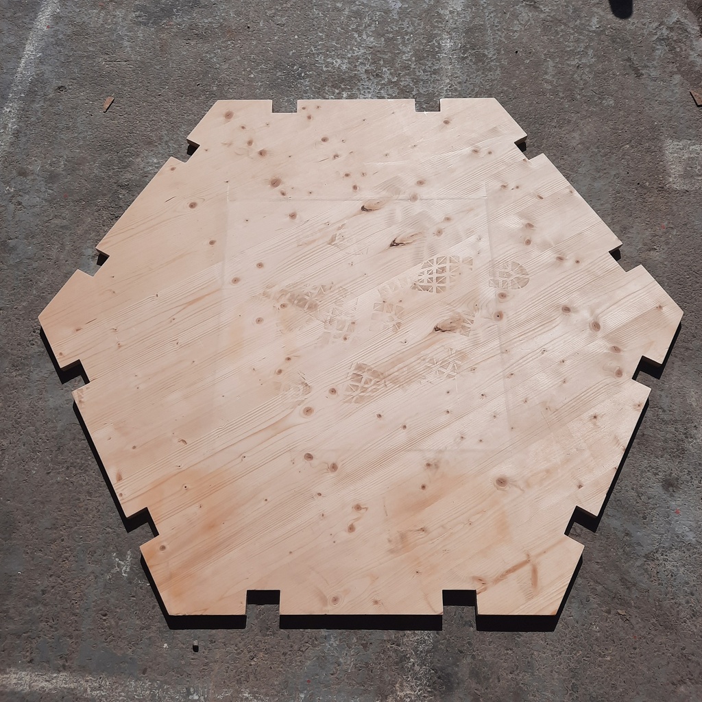Panneau Hexagonal Contre Plaqué (CP) - 121.5 x 121.5 x 1.9cm