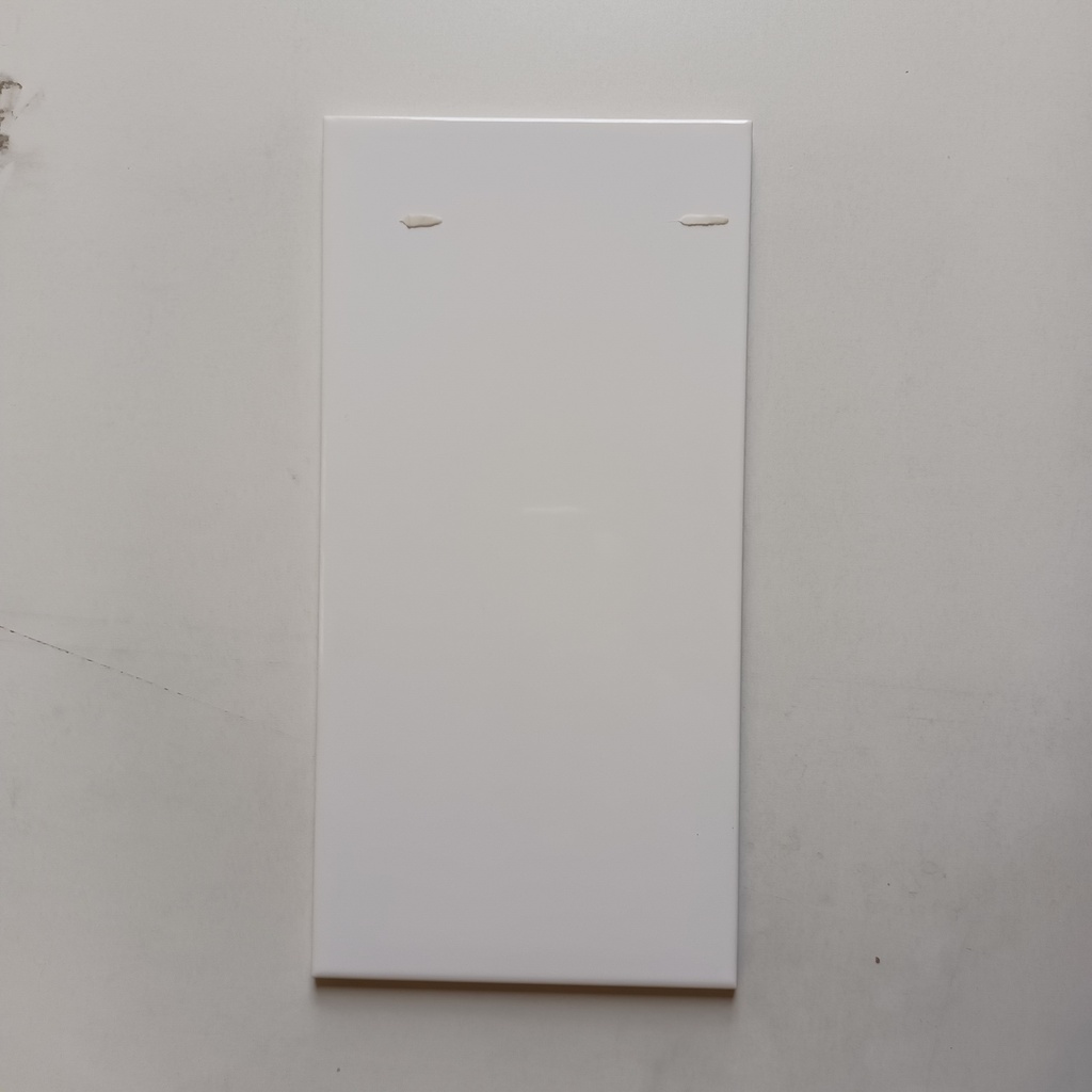 Lot Carrelage  - 2m² - 40 x 20 x 0.9cm