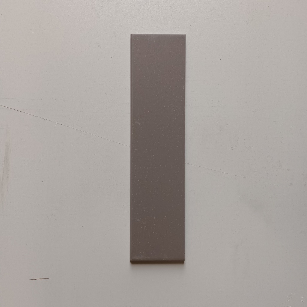 Lot Plinthe Carrelage  - 7.5mL - 30 x 7.4 x 0.7cm