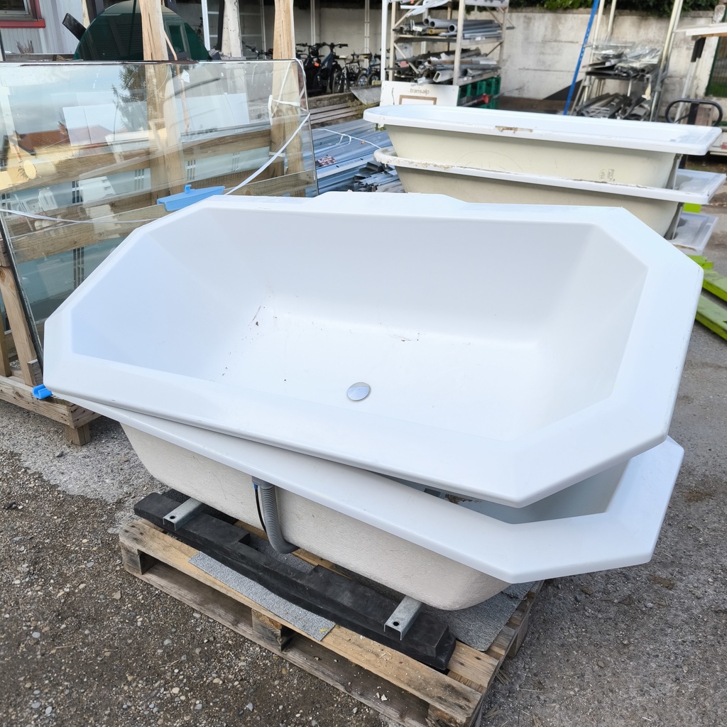 Baignoire Résine Blanche Octogonale - 182 x 90 x 45cm
