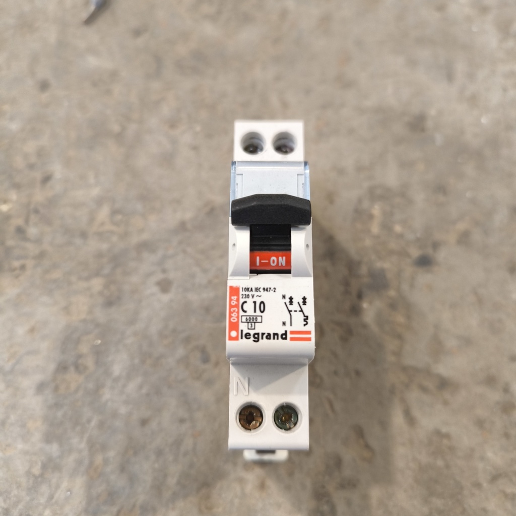 Disjoncteurs LEGRAND