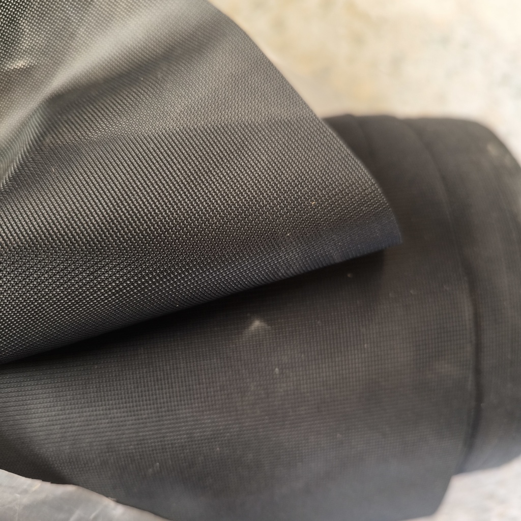 Tissu Tissé Noir - 1.5m
