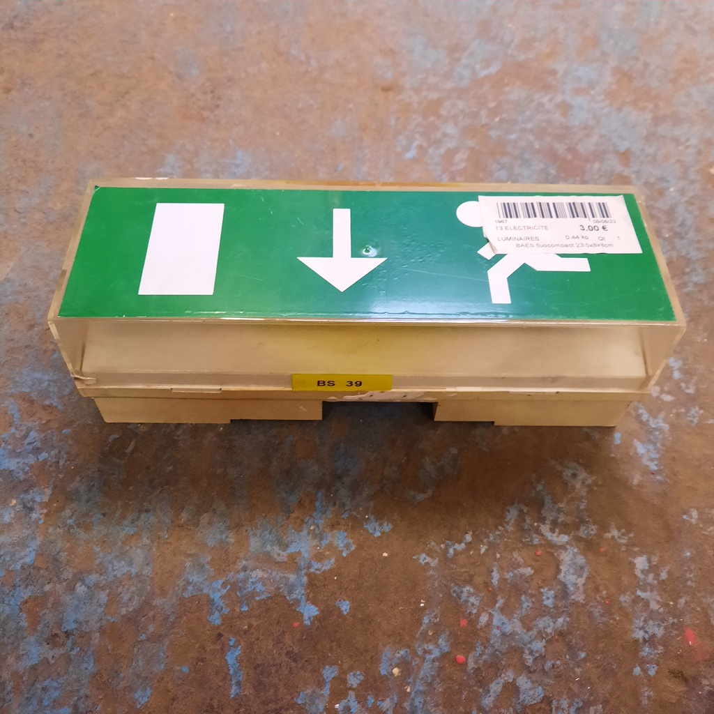 BAES Fluocompacte - 23.5 x 8 x 8cm LUMINOX