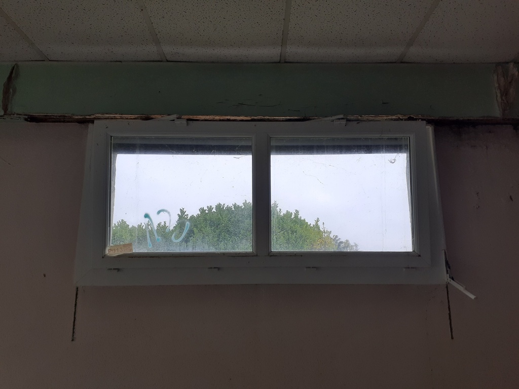 Fenêtre PVC Oscillo-Battante - 117 x 83cm