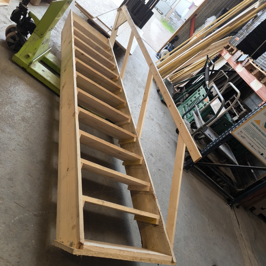 Escalier Bois + Garde Corps - 330 x 71.5 x 24cm