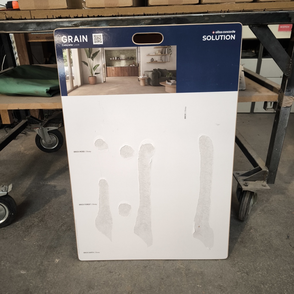 Panneau MDF Affichage - 900 x 620 x 5mm