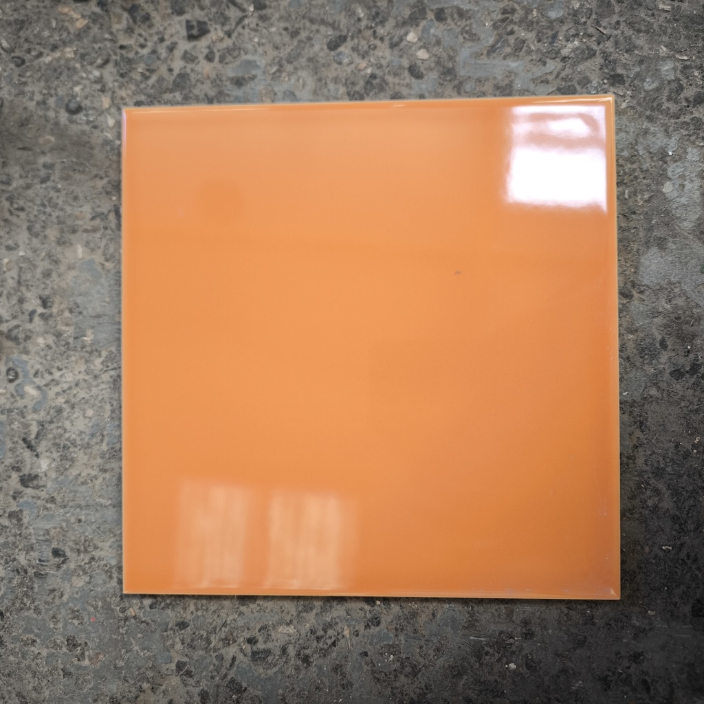 Lot Faïence Orange - 1.5m² - 200 x 200 x 6mm