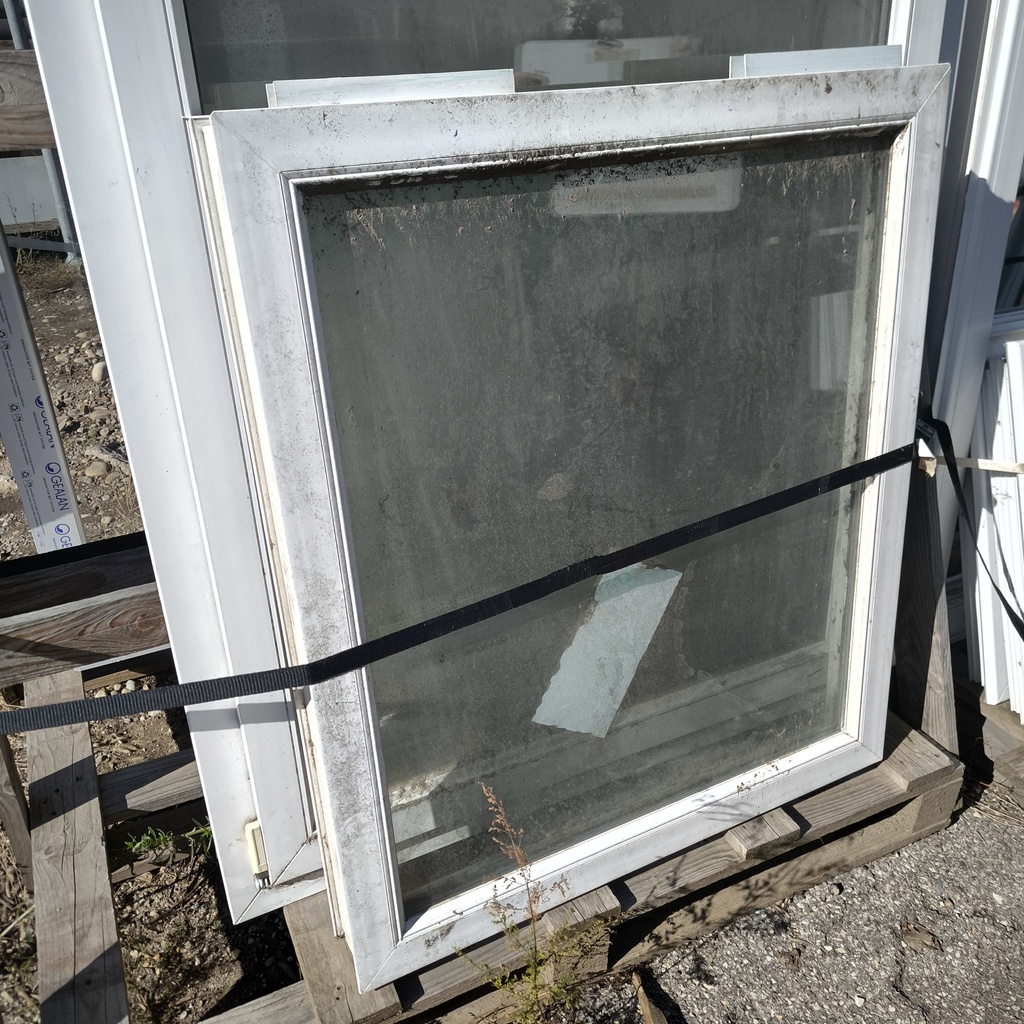 Fenêtre Fixe PVC Blanche -976 x 851 x 92mm