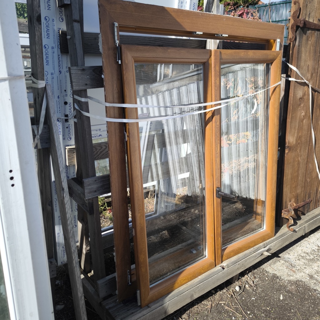 Fenêtre PVC Effet Bois 2 Ouvrants Oscillo-Battants - 1345 x 1202 x 60mm