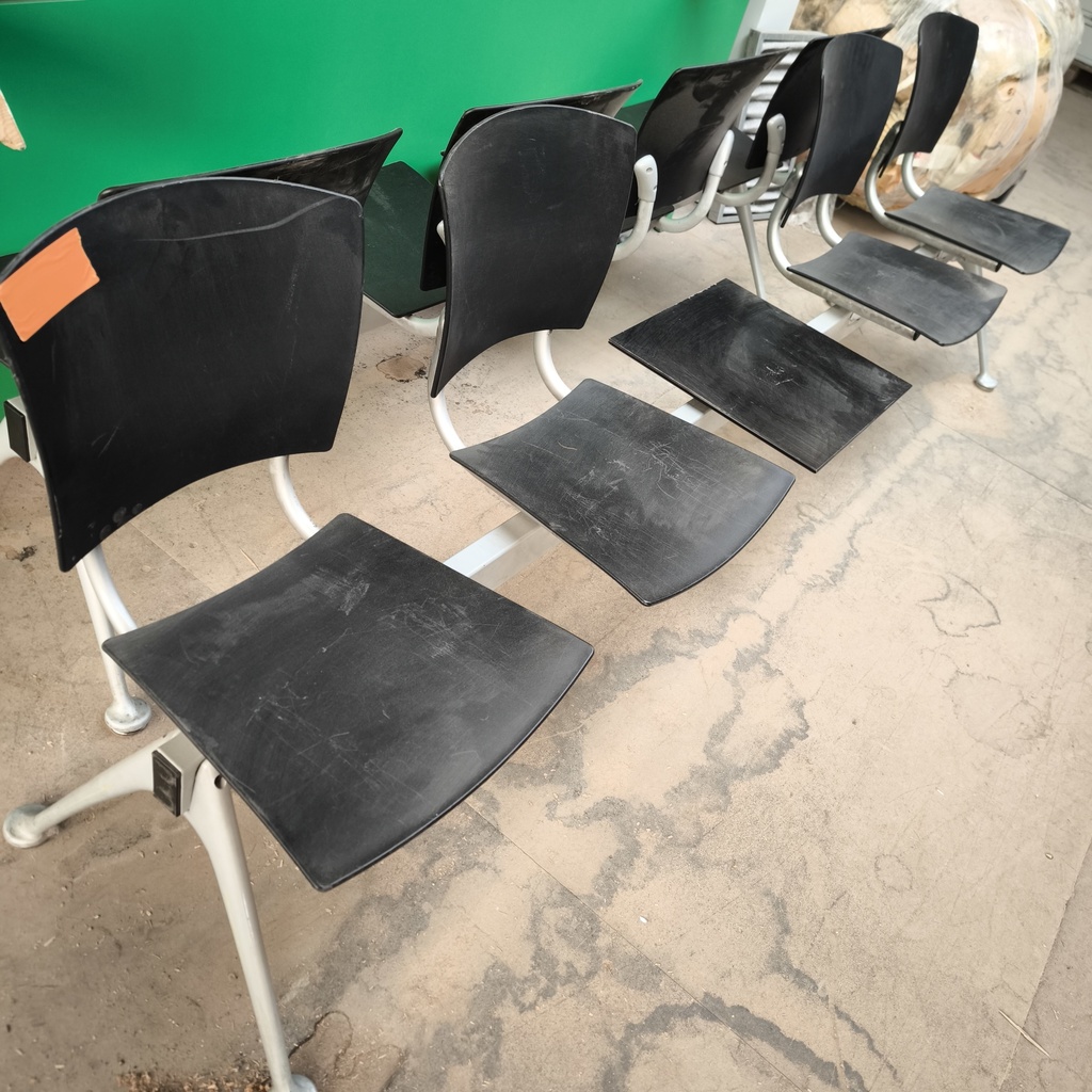 Lot 4 Chaises + Table PVC Noir - 265 x 90 x 57cm