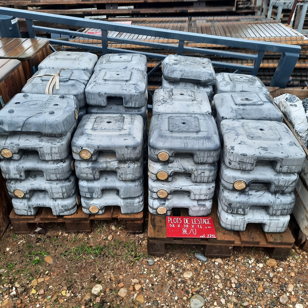 Plots Lestage 24kg - 38x38x14cm