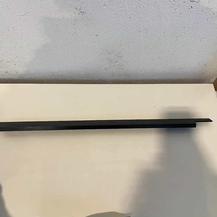 Poignée Meuble Alu Noire - 60 x 4.5cm