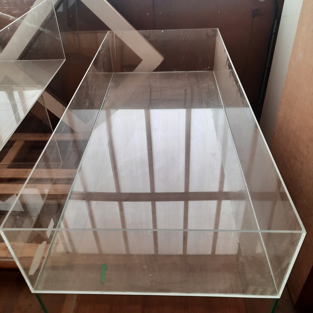 Cloche Vitrine Plexiglas - 170x75x30cm