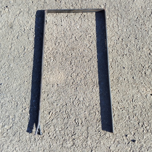 [250327ARHM026] U En Acier - 60x30.5x2.5cm