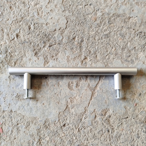 [250414GDB015] Poignée Meuble Grise - 18x3.5cm