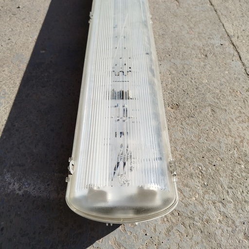 [250708BOBDEM012] -25% Luminaire Tube Etanche 2 x 36W IP65 - 125 x 15cm