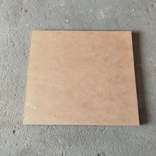 [250710LUG004] Panneaux MDF (medium) - 45 x 40 x 1.9cm