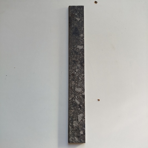 [250731LFS027] Lot Plinthe Carrelage - 16.8mL - 60 x 7cm