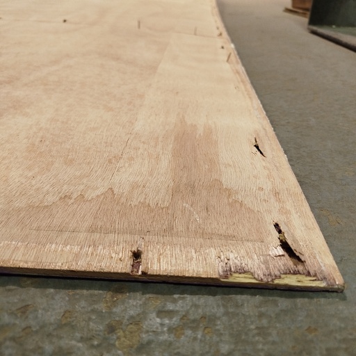 [251217ITI004] Panneau Contreplaqué - 2700 x 1215 x 6mm 