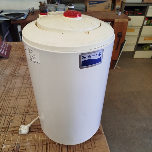 [260511OXY003] Chauffe Eau 15L 2000W - ⌀30 x 50cm