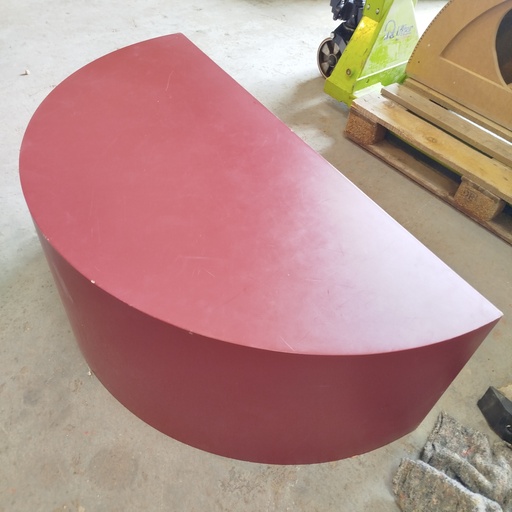 [260709CHR005] Module Scénographie Rouge Demi-Rond - 120 x 60 x 45cm