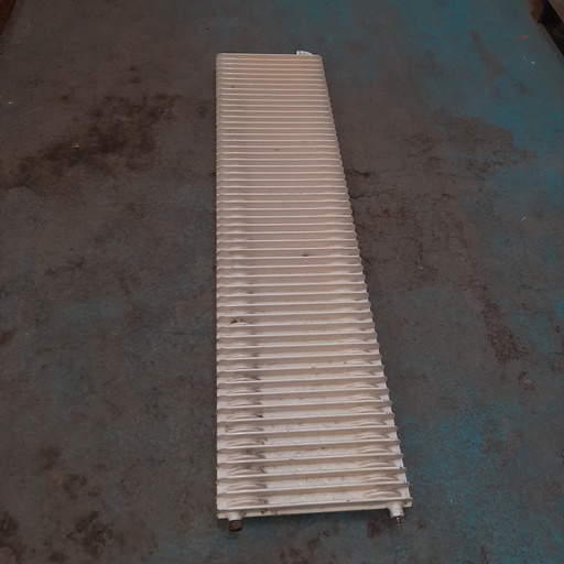 [5437] Radiateur A Eau - 162.5 x 40 x 6.5cm