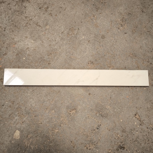 [261014CAR027] Lot Plinthe Carrelage - 36mL - 600 x 70 x 9mm