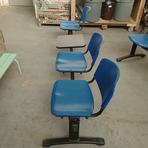[261021FRTV001] Lot 3 Chaises + Table PVC Bleu - 255 x 75 x 60cm
