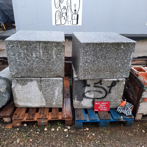 [4940] Bloc Granit - 70 x 70 x 70cm