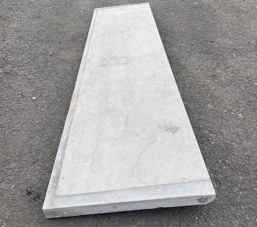 [250128EIFBOB017] Plaque Emmarchement Marbre Gris Clair - 138.5 x 34 x 3cm