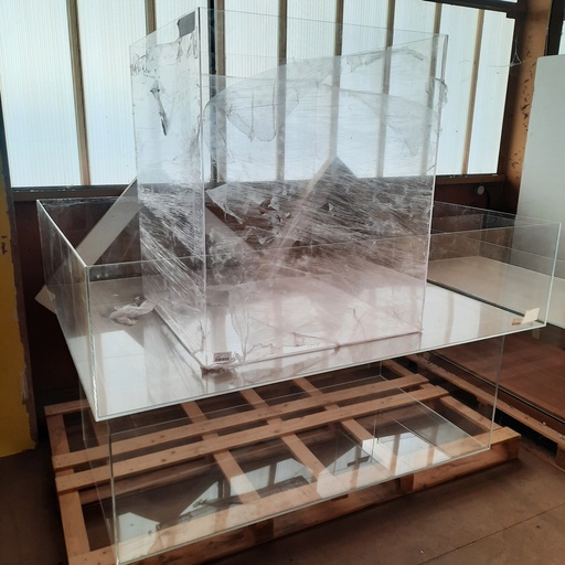 [4424] Cloche Vitrine Plexiglas - 106x88x88cm